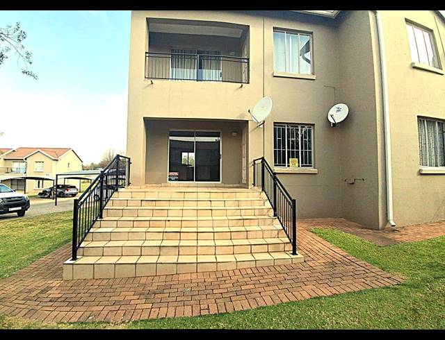 1 BEDROOM APARTMENT FOR SALE IN WILLOWBROOK